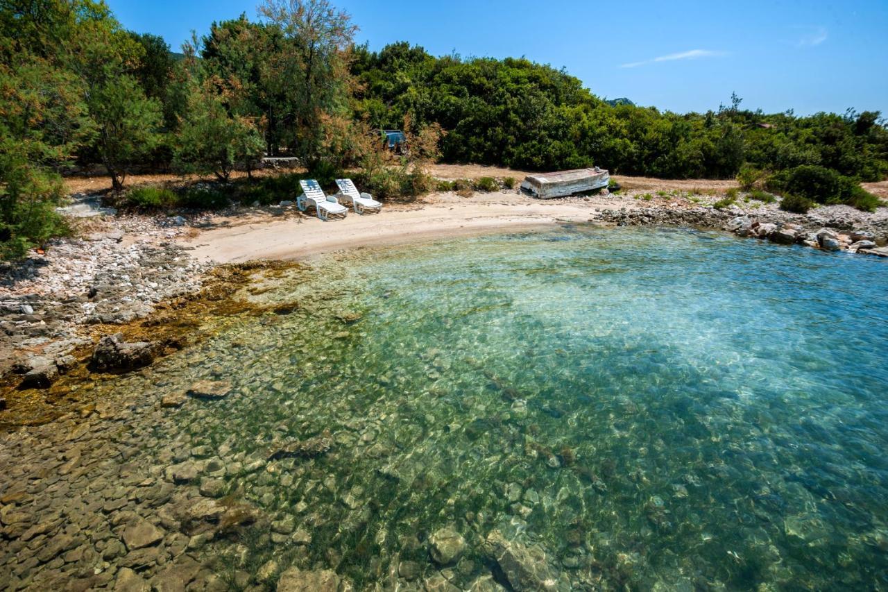 Secluded Fisherman'S Cottage Cove Zuborovica, Pasman - 321 Mrljane エクステリア 写真